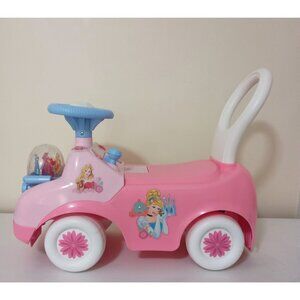 Kiddieland Disney Princess Spark n Glow Carriage Ride-On Lights Sounds Excellent